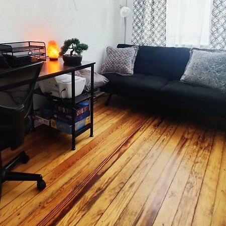 Lovely 2Br W Office Space - King Bed & Alexa Apartment Pittsburgh Exterior photo